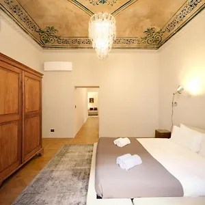 apt-domus-dionisio.sicilyhotelsitaly.net/